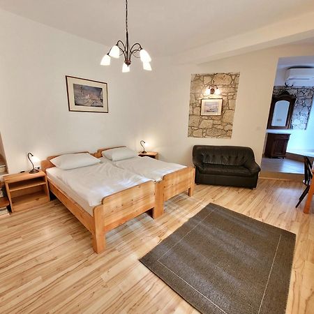 Apartments Brscic Poreč Eksteriør billede